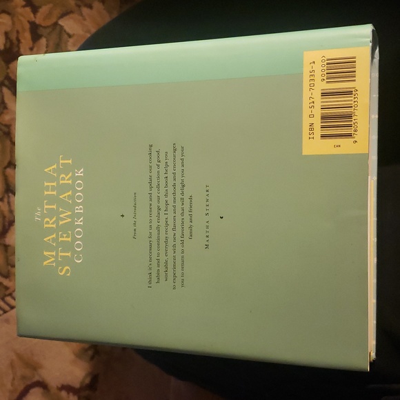 MARTHA STEWART COOKBOOK 1995 - Picture 2 of 6
